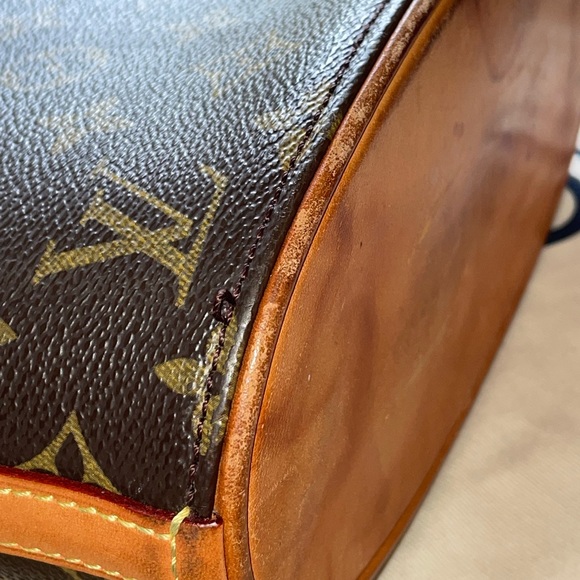 •Pre-owned Authentic Louis Vuitton Drouot Monogram Crossbody• - Picture 12 of 16